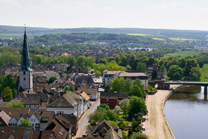 Blick auf die Weserstadt Holzminden